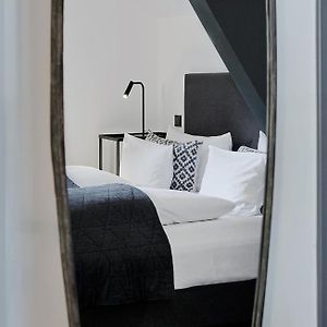 Standard Zimmer mit Kingsize-Bett