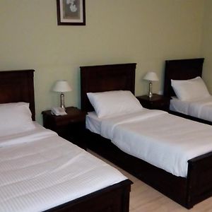 Standard Zimmer mit zwei Einzelbetten