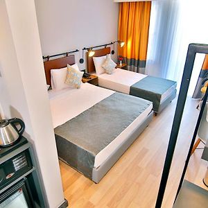 Dreibettzimmer