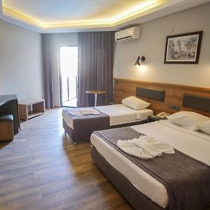 Zimmer mit Queensize-Bett