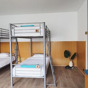 Schlafsaal Zimmer für Männer