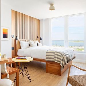 Deluxe Zimmer mit Kingsize-Bett