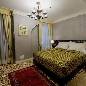 Superior Zimmer mit Kingsize-Bett