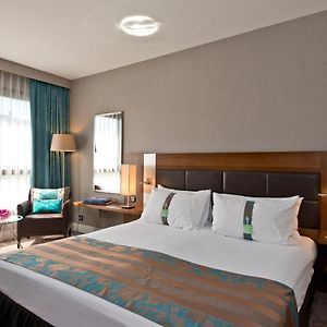 Standard Zimmer mit Kingsize-Bett