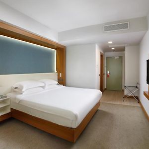 Standard Zimmer mit Kingsize-Bett