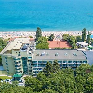 Palm Beach Hotel - All Inclusive&Beach Access