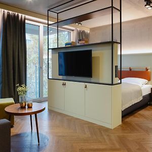 Kleines Studio mit Kingsize-Bett