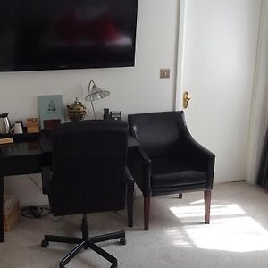 Deluxe Zimmer mit Kingsize-Bett