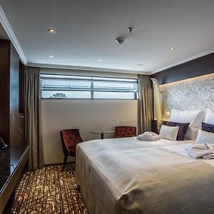 Economy Zimmer