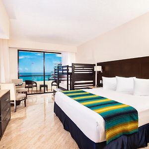 Standard Familien-Zimmer mit zwei Einzelbetten