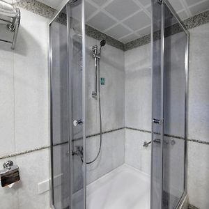 Deluxe Zimmer mit Kingsize-Bett