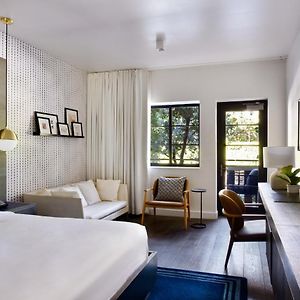 Luxus Zimmer mit Kingsize-Bett