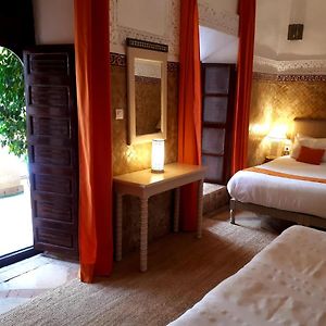 Superior Zimmer mit Kingsize-Bett
