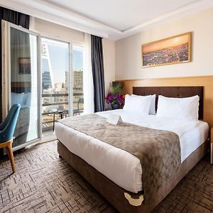 Economy Zimmer