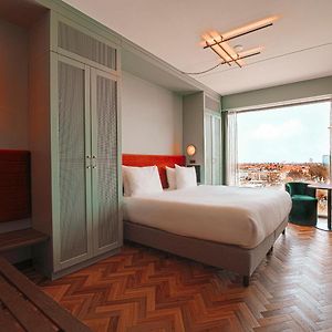 Superior Zimmer mit Kingsize-Bett