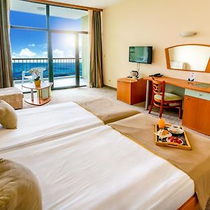 Family Beach Room