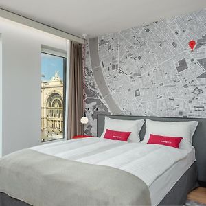 Superior Zimmer mit Kingsize-Bett