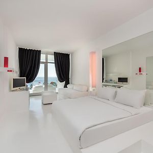 Deluxe Zimmer mit Kingsize-Bett