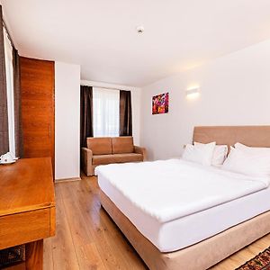 Dreibettzimmer