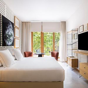 Deluxe Zimmer mit Kingsize-Bett