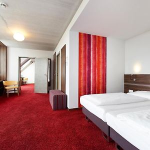 Comfort Plus Zimmer mit Kingsize-Bett