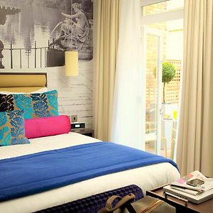 Zimmer mit Queensize-Bett