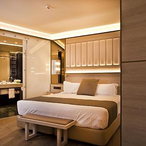 Penthouse Suite