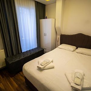 Budget Zimmer mit Kingsize-Bett