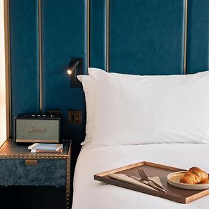 Familien-Zimmer mit Kingsize-Bett