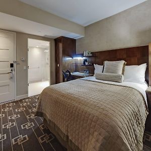 Zimmer mit Queensize-Bett im 2 Stock