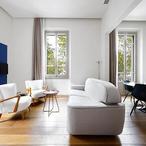 Großes Apartment mit 1 Schlafzimmer