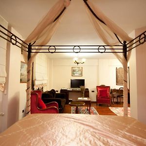 Studio mit Kingsize-Bett