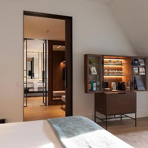 Deluxe Zimmer mit Kingsize-Bett
