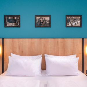 Zimmer mit Queensize-Bett