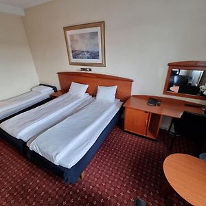 Dreibettzimmer