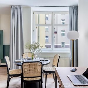 numa Fast&Digital Check-in I Kater
