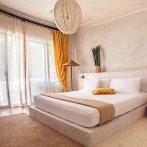 Deluxe Zimmer mit Kingsize-Bett