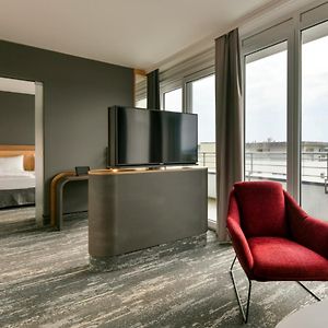 Suite mit Kingsize-Bett im oberen Stock