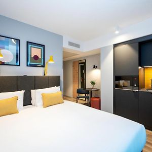 Studio mit Zugang für Rollstuhlfahrer mit Kingsize-Bett
