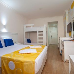 Familien-Zimmer