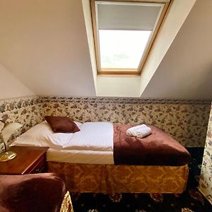 Economy Zimmer mit zwei Einzelbetten