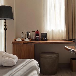 Deluxe Zimmer mit Kingsize-Bett