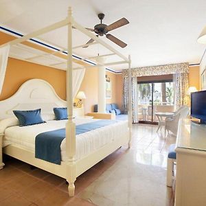 Superior Junior Suite