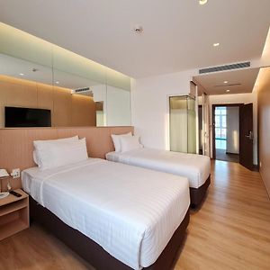 Zimmer mit zwei Einzelbetten