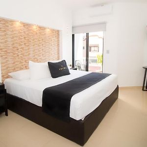 Standard Zimmer mit Kingsize-Bett