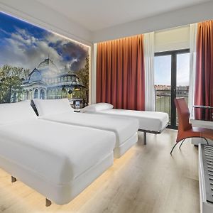 Dreibettzimmer