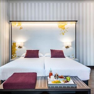 Zimmer mit zwei Einzelbetten