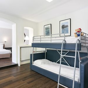 Familien-Zimmer