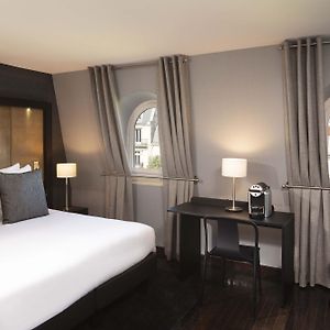 Classic Zimmer mit Kingsize-Bett
