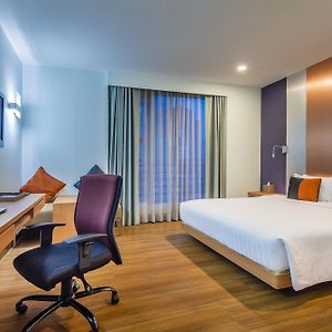Deluxe Zimmer mit Kingsize-Bett